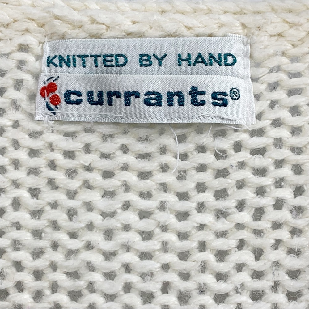 Vintage V-Neck Sweater Creamy White with Floral Detail Knitted by Hand,Currants - Picture 16 of 16